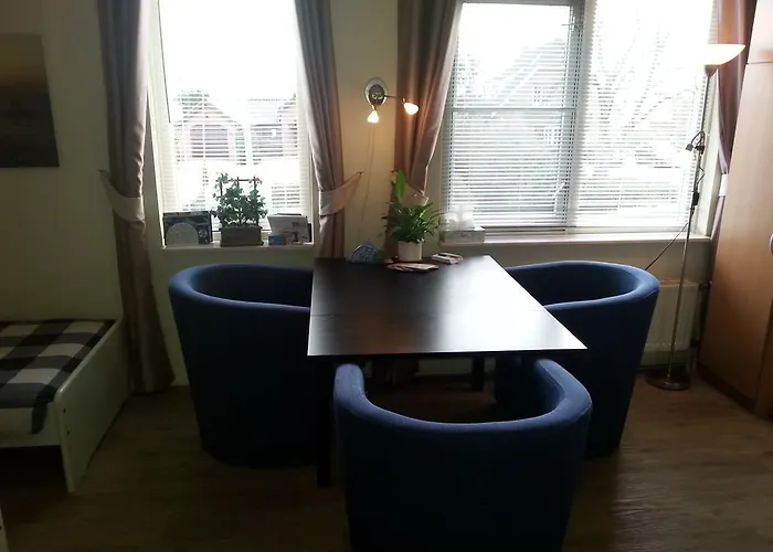 Bed & Breakfast Fam. Elzinga *