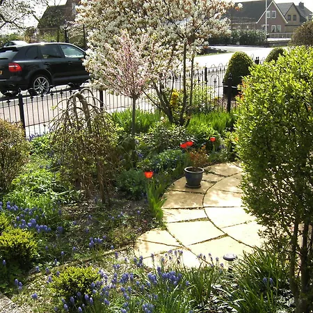 فندق مبيت وإفطار Fam. Elzinga *