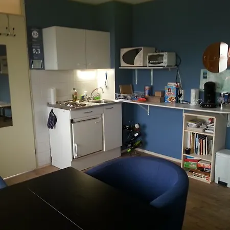 فندق مبيت وإفطار Fam. Elzinga